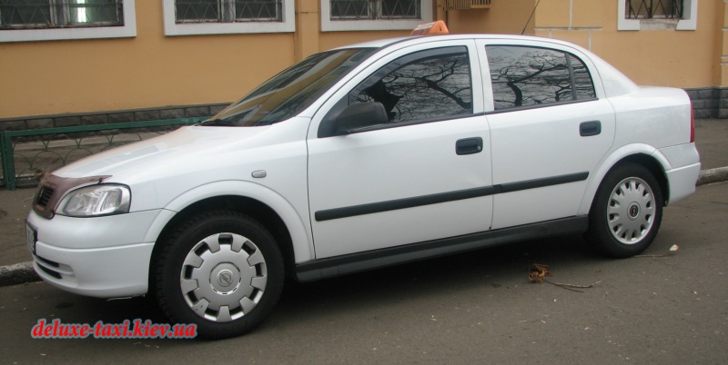 Opel Astra -deLuxe- 18 (2)